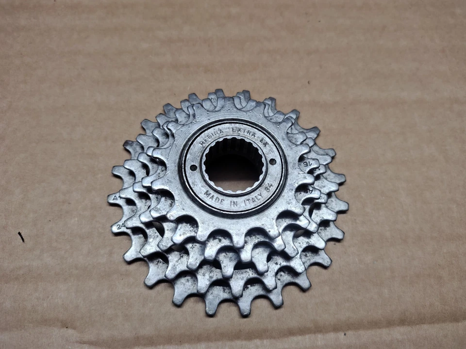 Ruota Libera REGINA EXTRA EX '84 5 Velocità Pignoni Bici Corsa Vintage Eroica - Immagine 1 di 4