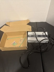 Waduks Purolator Battery Charger (info In Pictures) - Bild 1 von 4