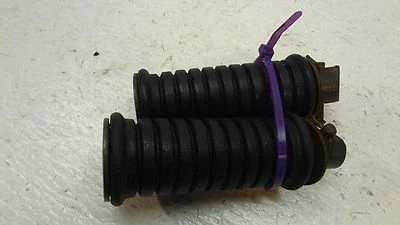 Suzuki GN250 GN 250 S266-1 1982 estriberas traseras Foto 1 de 2