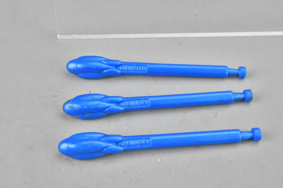 Masters of the Universe Battle Hawk 200x 2002 Mattel Missile Set Part - Image 1 of 1