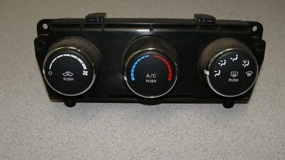 2011 2012 2013 JEEP WRANGLER HEATER A/C CLIMATE TEMPERATURE CONTROL P55111168 - Image 1 of 2
