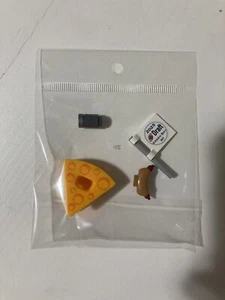 LEGO Cheesehead, NFL draft 2025 Green Bay custom Minifigure NEW!! Sealed - Picture 1 of 4