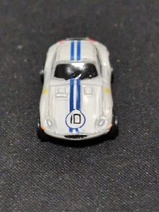 Vintage Micro Machines Jaguar E-Type Lightweight Coupe Racing 10 White XKE  - Picture 1 of 4