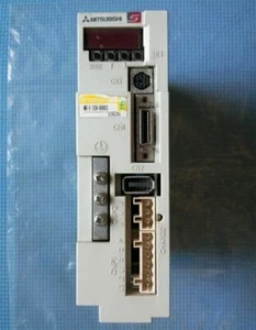 1PC USED MITSUBISHI Servo Drives MR-E-20A-KH003 Tested - Picture 1 of 3