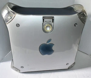 PowerMac G4 (AGP) “Sawtooth” M5183 / 500 MHz / 128 & 32 GB HDD / ATI Radeon 9000 - Picture 1 of 19
