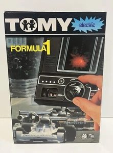 CONSOLE TOMY ELECTRIC FORMULA 1 BLACK VERSION VINTAGE 1979 TABLETOP RETRO NEW - Foto 1 di 16