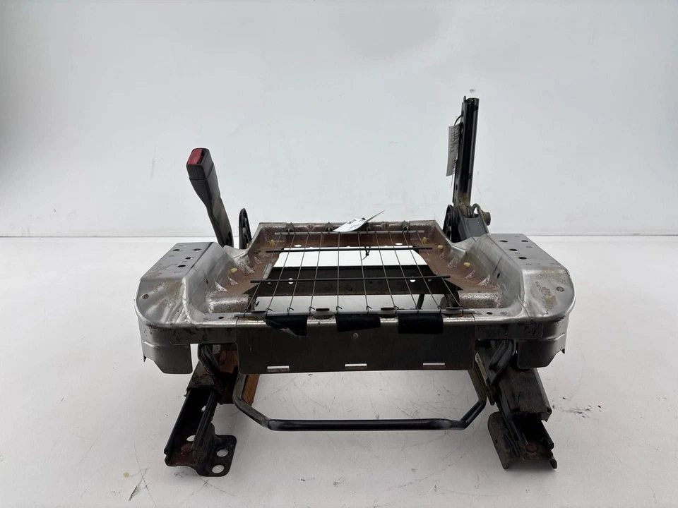 2003-2007 Chevrolet Silverado 1500 Front Left Lower Seat Track Frame OEM - Image 1 of 4