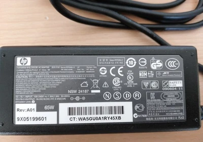 Original Netzteil HP PPP09L-E 18.5V 3.5A  65W Ladegerät - Bild 1 von 3