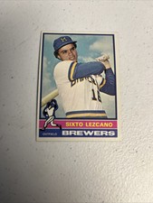 1976 Topps Sixto Lezcano Rookie . Milwaukee Brewers #353