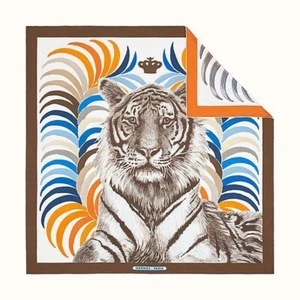 Unused w/box HERMES Double face Carre 90 Tigre Royal Tiger Silk Scarf 90cm - Picture 1 of 16