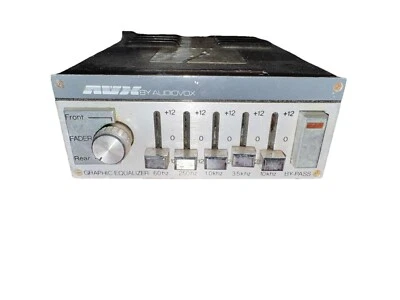 Amplificador Ecualizador Gráfico AVX by AUDIOVOX AMP-550A De Colección SIN PROBAR Foto 1 de 4
