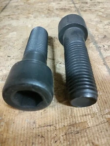 1-1/8-7 X 4" Socket Head Cap Screw (2pcs) Plain - Picture 1 of 1