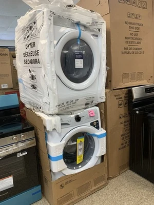 Secadora y lavadora eléctrica apilable extra grande Electrolux Foto 1 de 4