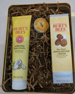 Burt's Bees Foot Cream Hand Repair & Lip Balm Softening Moisturizing Set (70242) - Picture 1 of 8