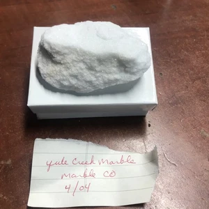 92 Gramm White Yule Creek Marble Rock Specimen Colorado 2-3/4”x1-3/4”x1” - Bild 1 von 10