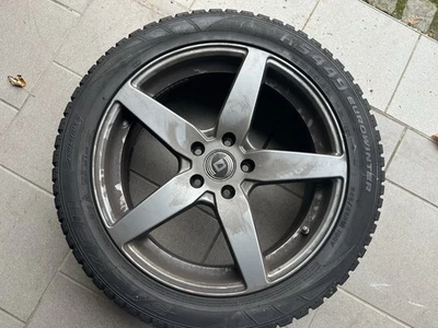Pirelli P Zero 245/35 R20 Gebraucht - Sehr guter Zustand - DOT 4622 - Bild 1 von 4