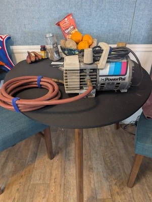 Compresor de aire eléctrico sin tanque Campbell Hausfeld MT300002 Power Pal Foto 1 de 4