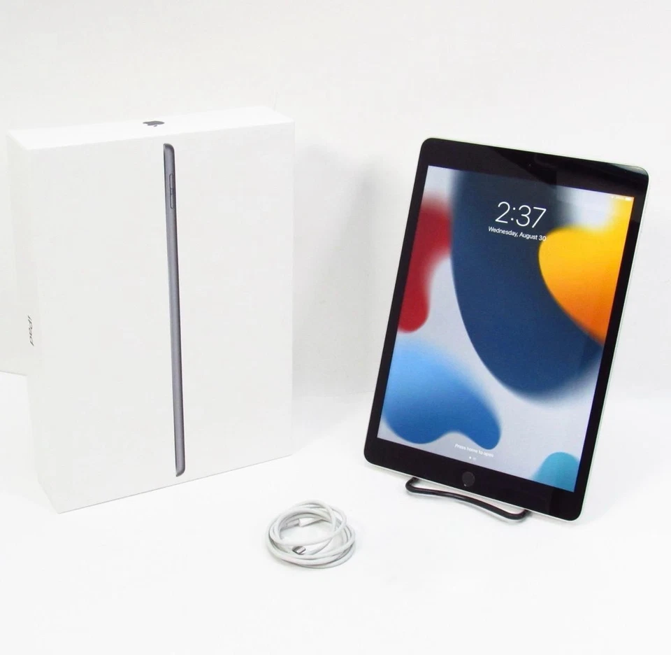 Apple iPad 8th Gen 10.2” 2020 Wi-Fi 128GB Space Grey Grade A Boxed 💯% Battery - Image 1 of 1