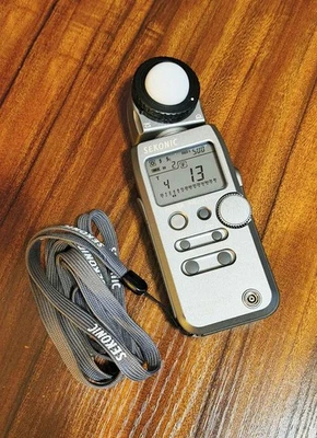 Sekonic L-358 Flash Master 光表带包和表带 — 第 1/3 张图片