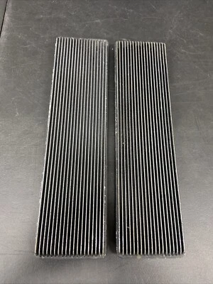 1967 Camaro Genuine GM  SS Hood Grills Excellent Used Condition! 3914781 — 第 1/4 张图片