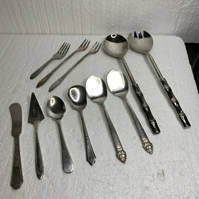 Набор посеребренных изделий Oneida Community Friendship Tudor 1847 Roger's Bros 11 шт. - Изображение 1 из 4