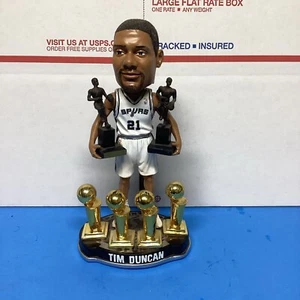 San Antonio Spurs Tim Duncan 4 Championship Trophies Bobblehead - Picture 1 of 4