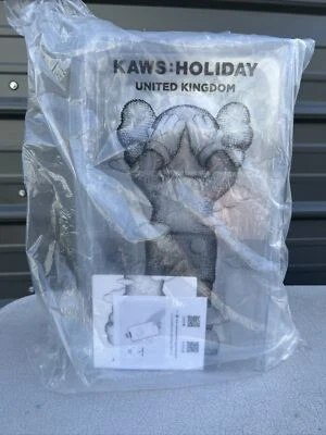 Figura de vinilo KAWS Holiday UK Foto 1 de 4