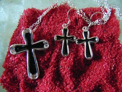 925 Silber Schwarzes Kreuz Zirkon Set Kette Anhänger Creolen Glaube Kruzifix - Bild 1 von 4