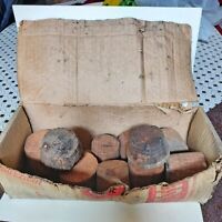 Lotto di 10 antichi tappi da botti per Museo o arredo cantinetta con scatola