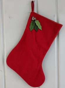 Medias de Navidad de colección fieltro rojo mezcla de lana campanas de acebo verde minimalista - Imagen 1 de 6