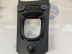 Chevrolet Orlando J309 10-18 Climate Control Panel And Surround  3870588 - Picture 1 of 8