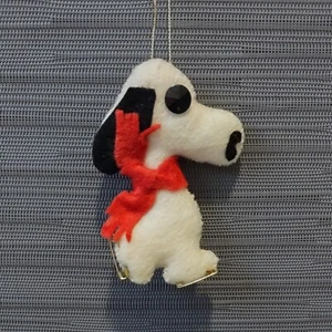 Vintage Handmade Felt Snoopy Ice Skating Beagle Dog Christmas Tree Ornament 3.5" - Picture 1 of 2