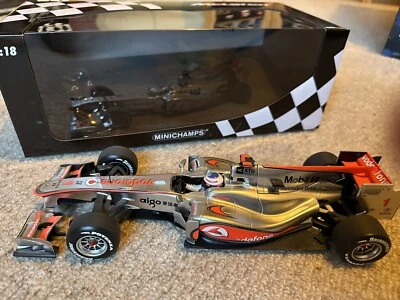 MINICHAMPS McLAREN MERCEDES MP4/25 F1 CAR JENSON BUTTON. 1:18 2010 - Image 1 of 3