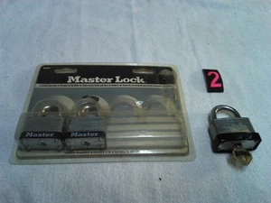 2-Pack Master Lock 1 key fits both 3009D 1-1/2" Wide and 1 Taiwan Padlock 1 key - Picture 1 of 6