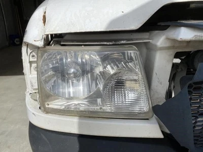 Farol direito do passageiro compatível com 01-11 RANGER 1751734 - Imagem 1 de 4