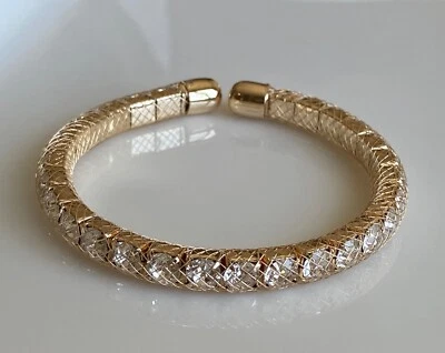 Brazalete de malla de alambre Stardust hecho con cristal de Swarovski chapado en oro de 14 k Foto 1 de 4