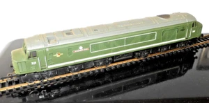 MAINLINE OO GAUGE Type4 DIESEL LOCO IN GREEN RN D49 "THE MANCHESTER REGIMENT" - Picture 1 of 4
