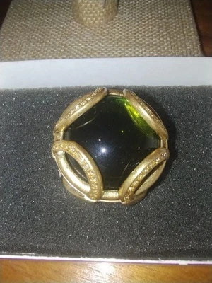 Lia Sophia Opera Statement Ring Gold Tone w/ Green Glass Stone & Crystals Size 9 - Image 1 of 4