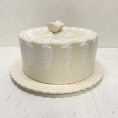 Elegant Portugal Cake Platter White Floral Pattern Set - Image 1 of 4