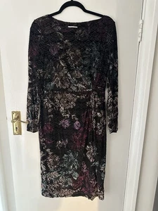 M&S CLASSIC Collection Size 16 Velvet Multicoloured Dress. - Picture 1 of 4