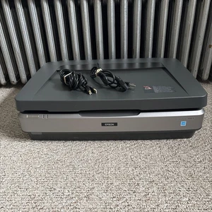 Epson Expression 10000XL J181A Scanner - With Original Manual - TESTED - Afbeelding 1 van 15