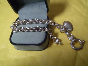 925 Sterling Silver Ladies Charm Bracelet w/Heart Charm        24.6 grams - Picture 1 of 3