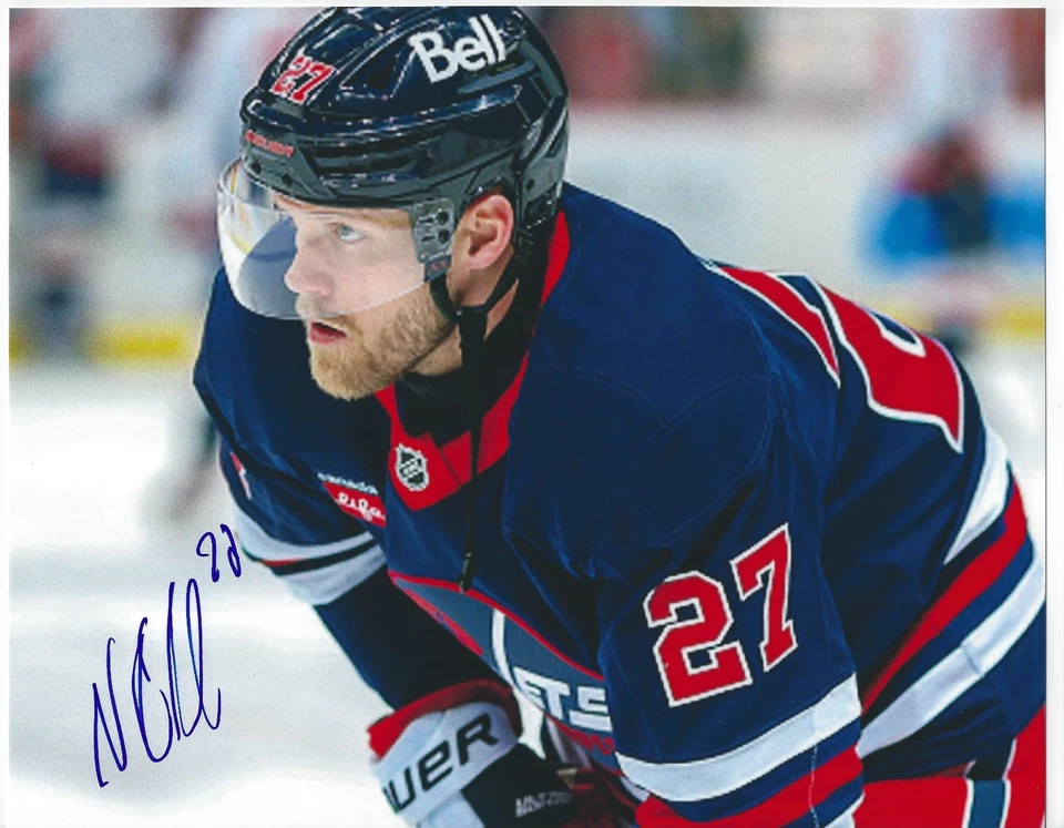 Foto firmada por NIKOLAJ EHLERS Carolina HURACANES Hockey NHL 8x10 ENVÍO GRATUITO Foto 1 de 1