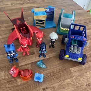 PJ Masks Bundle with Figures and Vehicles - Picture 1 of 24