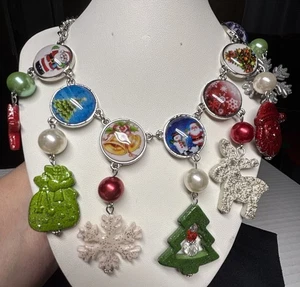 Christmas Ornaments Beaded Chunky Statement Necklace Multicolor Lightweight 20” - Picture 1 of 12