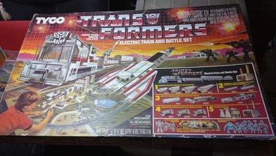 TYCO Transformers Electric Train & Battle Set Vintage - Image 1 of 4