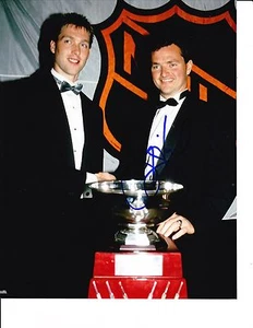 MONTREAL CANADIENS BRIAN HAYWARD SIGNED JENNINGS TROPHY W/ROY 8X10 - Imagen 1 de 1