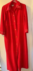 Vintage 1960's 70s bathrobe soft warm red velour button front long robe pockets - Picture 1 of 6