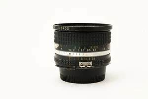 Objectif Nikon Nikkor 20mm 2,8 Ais - Etat correct - Photo 1 sur 6