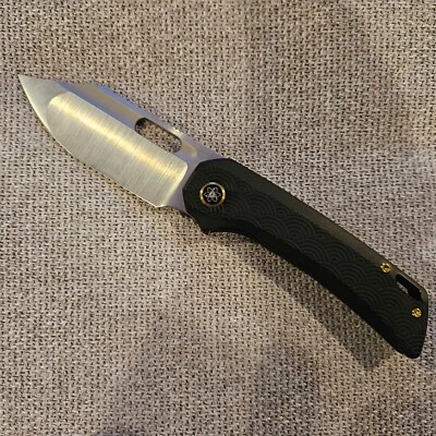 EMP EDC RELATIVE - DARK SEIGAIHA (EXCLUSIVE) MAGNACUT BLADE - Image 1 of 4
